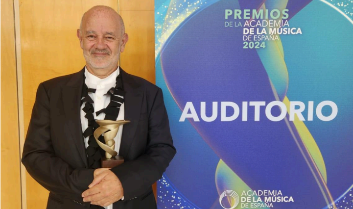 Emilio Solla triunfa en los Premios de la Academia de la Música de España