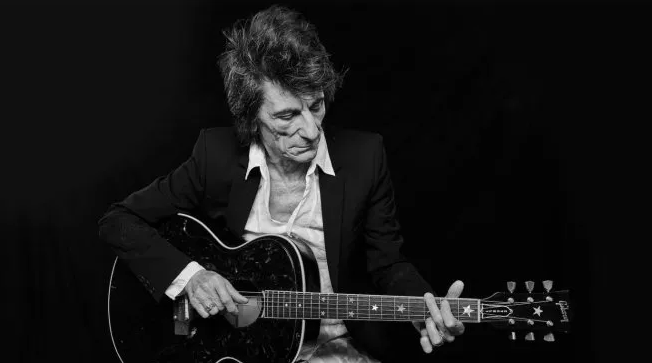 Ronnie Wood presenta 