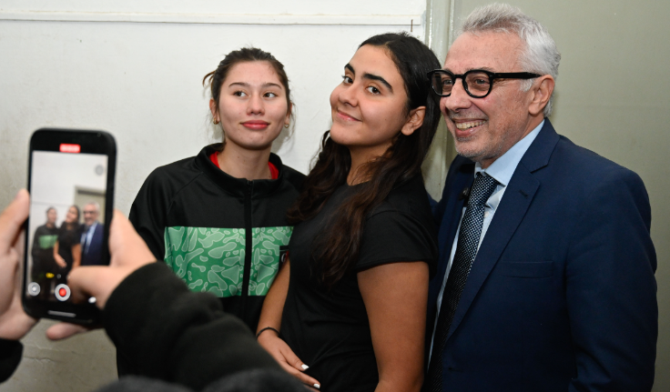 Con la mirada puesta en la salud de niños y jóvenes, Julio Zamora acompañó una nueva jornada del Programa de Asistencia al Deporte Infantil