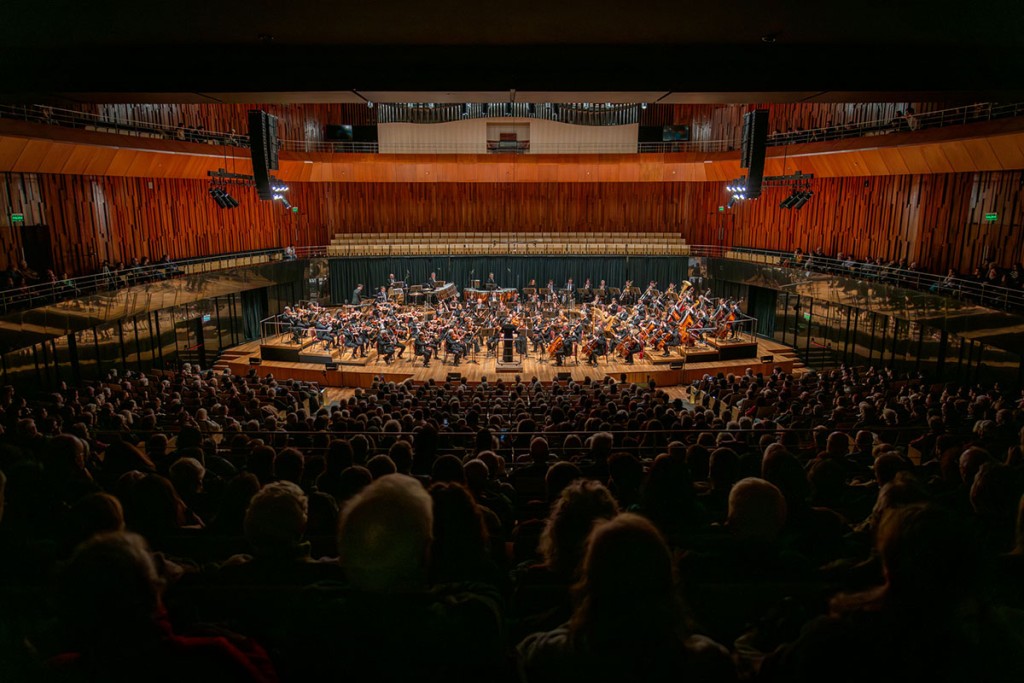 Alex Nante y Franz Liszt, por la Orquesta Sinf&oacute;nica y el Coro Polif&oacute;nico Nacional