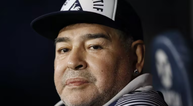 El sobrino de Diego Maradona declar&oacute; en el juicio y apunt&oacute; contra el equipo m&eacute;dico