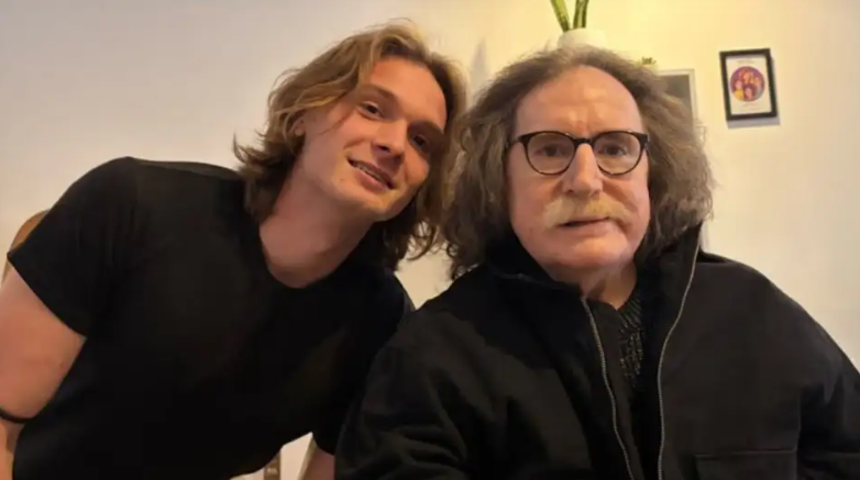 Benicio Guyot se encontr&oacute; con Charly Garc&iacute;a tras la muerte de Ernestina Pais