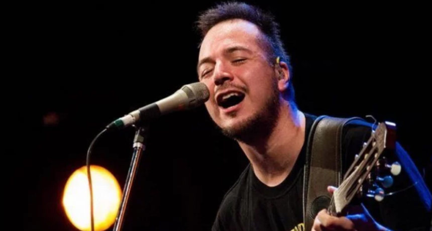 Bruno Arias presenta “Eterna risa” en su regreso a los escenarios