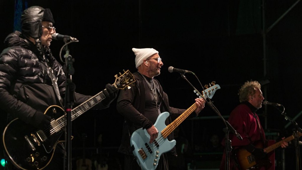 El rock de Los Tipitos cerró la Fiesta Nacional de la Nieve en Bariloche