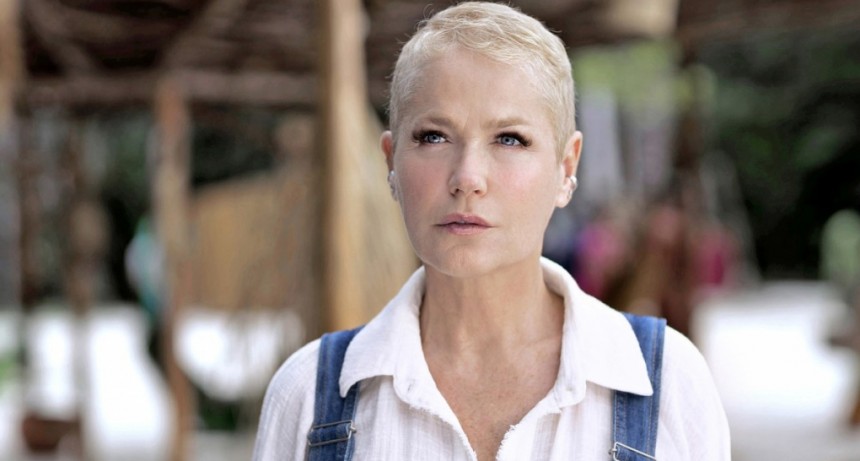 Xuxa pide disculpas por los viejos cánones estéticos: Yo era la Barbie de aquella época