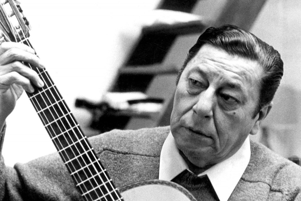 Atahualpa Yupanqui y la música “desde la otra mano”