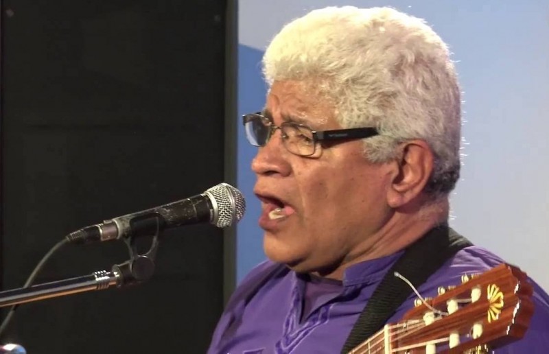 Le robaron la guitarra al reconocido músico Santiagueño Toño Rearte