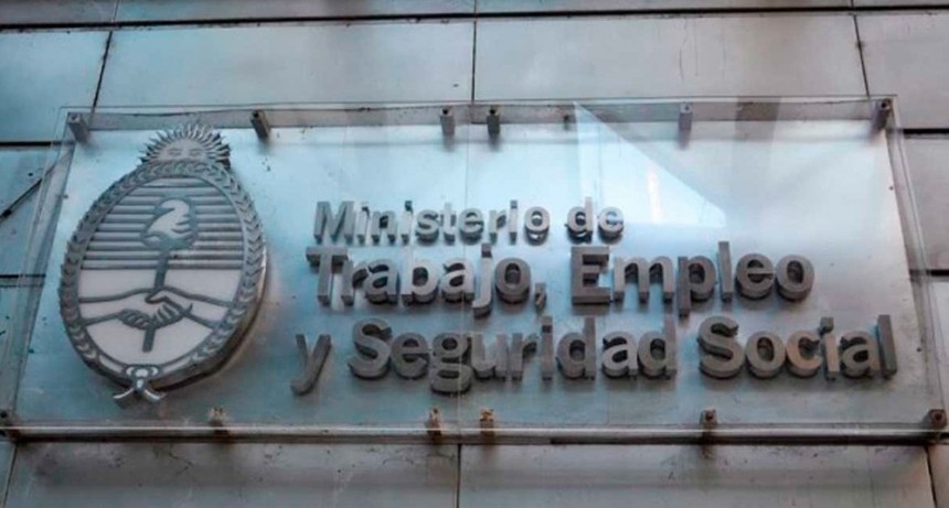 El Gobierno convocó para el próximo martes al Consejo del Empleo y el Salario