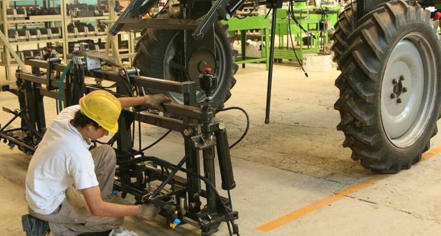 Maquinaria agrícola: “Estamos en contra de financiar producto importado”