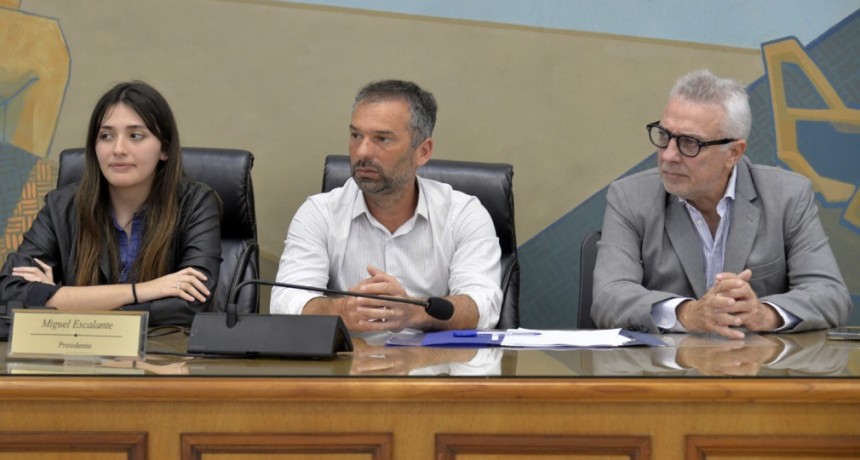 Julio Zamora acompañó el programa provincial 