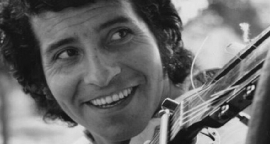 Víctor Jara: 52 años y sigue vivo