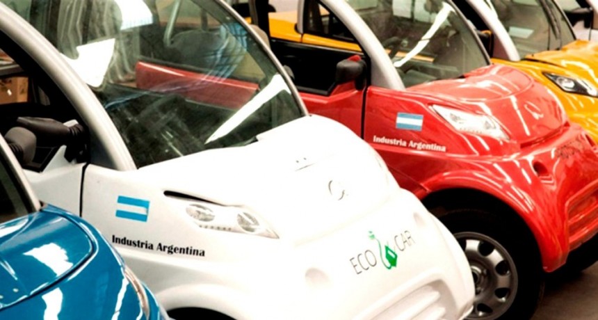 Proponen que a partir de 2041 todos los automóviles fabricados en Argentina sean eléctricos