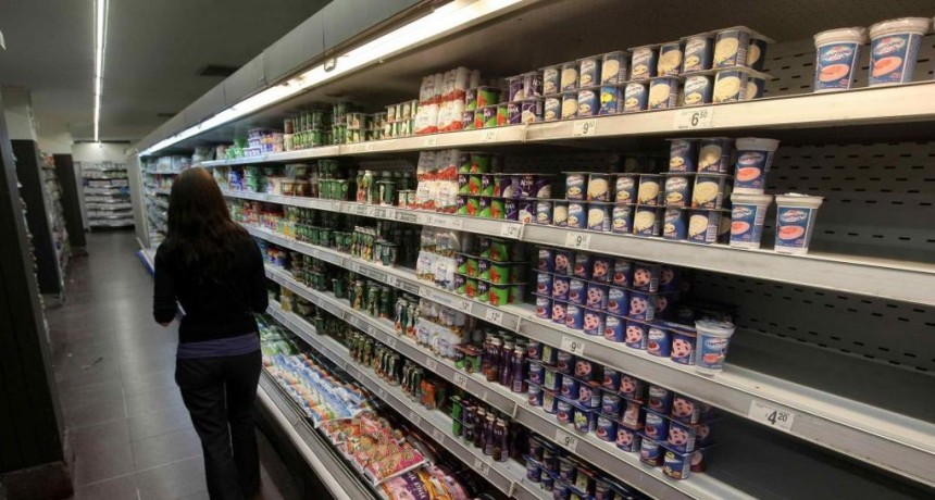 El intendente de Morón defendió que los jefes comunales salgan a controlar precios