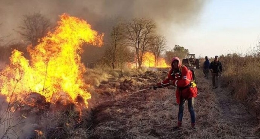 Buscan identificar a los responsables de los incendios forestales en Santiago del Estero