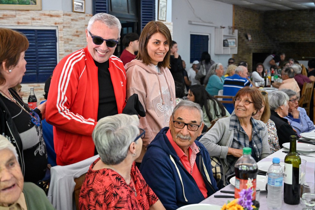 Julio Zamora acompañó el 37° aniversario del Centro de Jubilados y Pensionados 