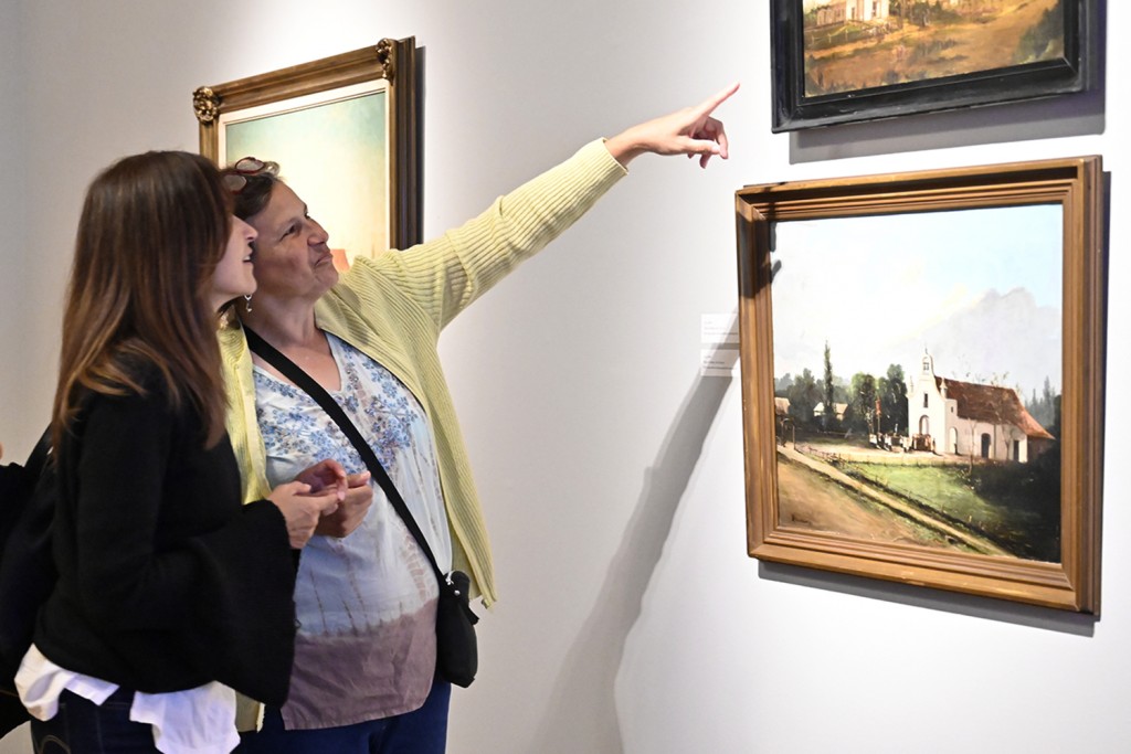 Noches en el MAT: vecinos, vecinas y visitantes disfrutaron un nuevo encuentro nocturno en el emblemático museo de Tigre