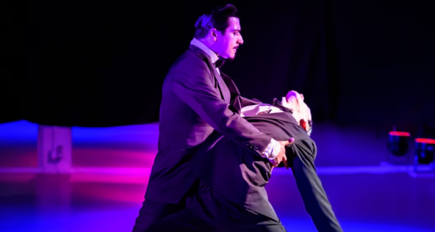 Tango queer: dos bailarines argentinos copan Europa con la vertiente LGBTQ+ de la música más porteña