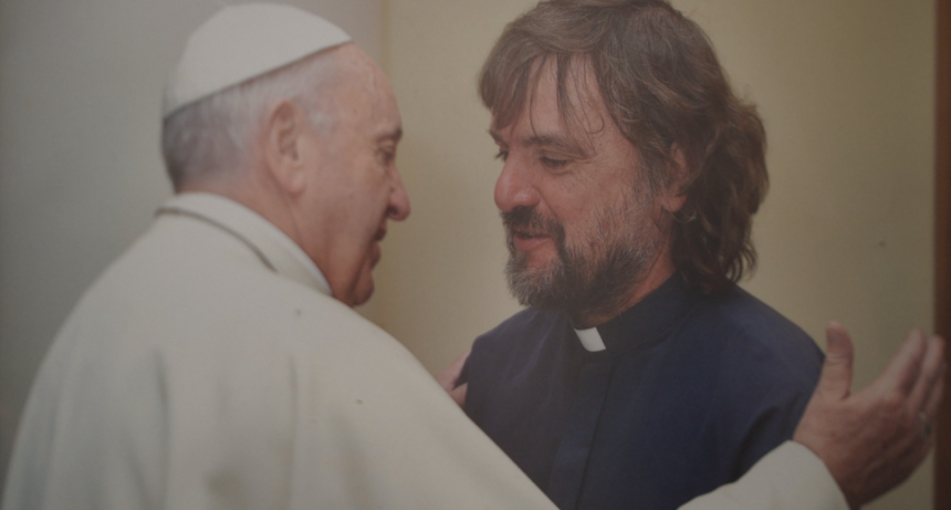 Avanza el rodaje “El cura del fin del mundo”, La pelicula documental sobre “El Papa Francisco”