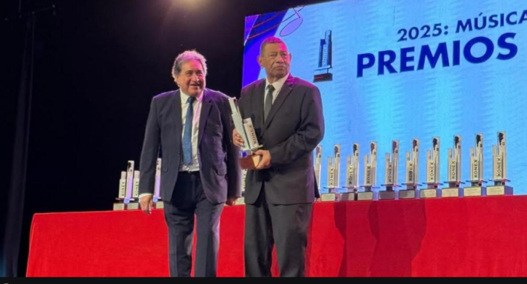 Los Manseros Santiagueños celebran un nuevo hito: recibieron el Konex de Platino