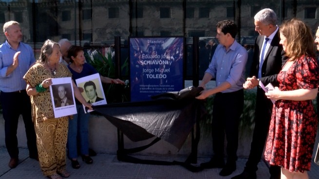  De Pedro homenajeó a detenidos desaparecidos en la dictadura 