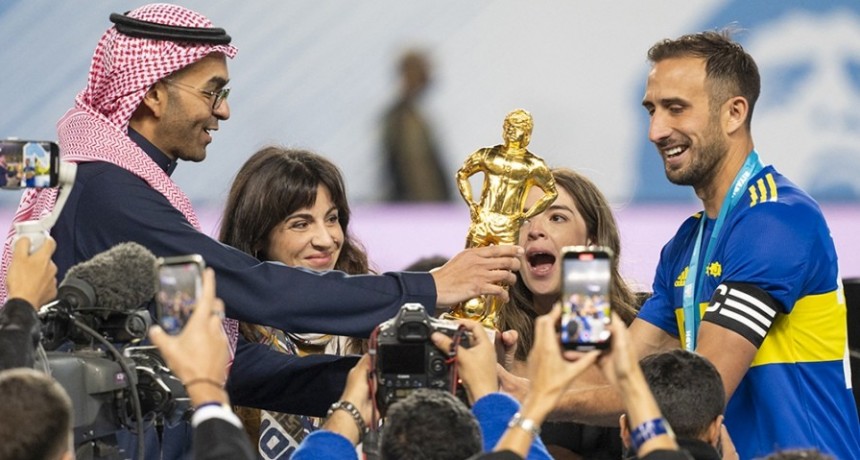 Boca venció a Barcelona en los penales y se alzó con la Copa Maradona