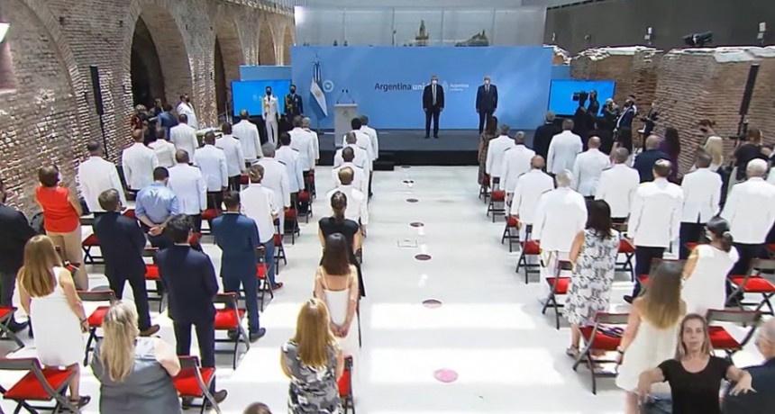 El Presidente encabezó ceremonia de ascenso de miembros de las Fuerzas Armadas