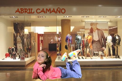 Abril Camaño, una joven de la generación Alpha que irrumpe en la moda, imponiendo su estilo