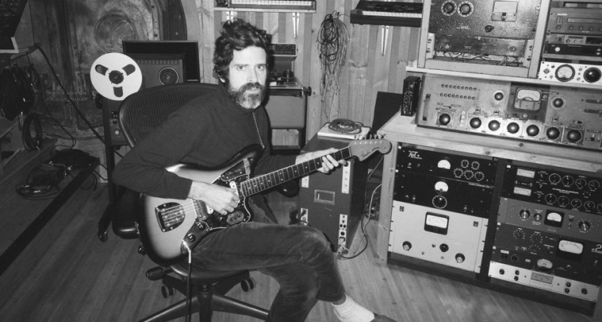 Devendra Banhart: “Busco procesar musical y poéticamente el miedo y el dolor”