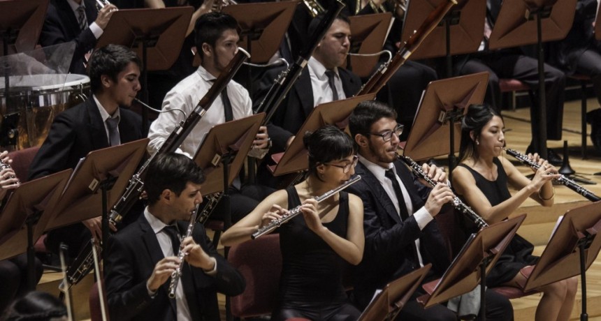 La novena sinfonía de Beethoven, por la Sinfónica Juvenil Nacional y agrupaciones instrumentales y corales