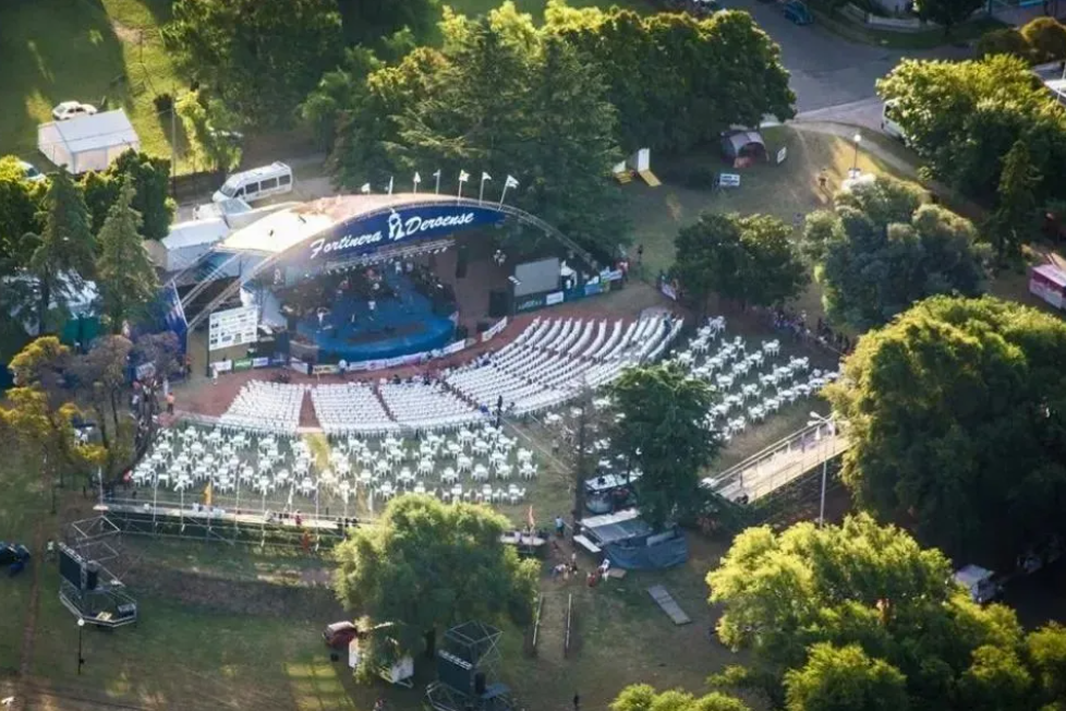 La Fortinera Deroense 2026 enciende el verano: tres noches donde la música popular se encuentra sin fronteras