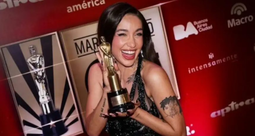 María Becerra hizo historia: obtuvo su primer Martín Fierro de Cine por su trabajo en En el Barro